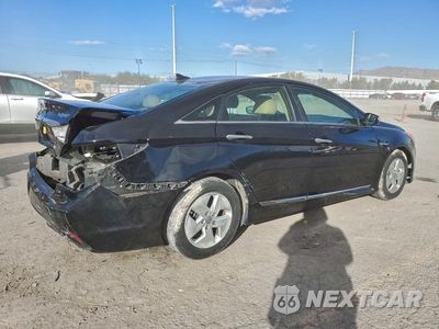 Trzecie zdjęcie samochodu z tyłu: 2012 HYUNDAI SONATA HYBRID VIN:KMHEC4A40CA028123 - miniatura