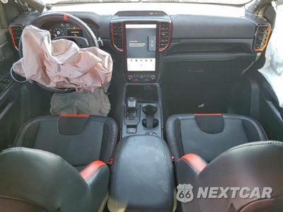 Zdjęcie 8 z 13 samochodu: 2024 FORD RANGER RAPTOR VIN:1FTER4LR1RLE56081 - miniatura