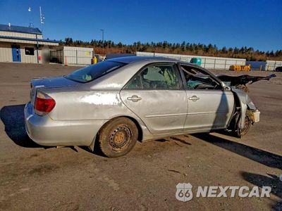 Piąte zdjęcie samochodu w środku: 2006 TOYOTA CAMRY LE VIN:4T1BE32K26U118137 - miniatura
