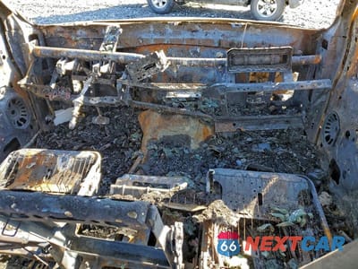 Zdjęcie 8 z 11 samochodu: 2000 FORD F250 SUPER DUTY VIN:1FTNW20F7YEB90494 - miniatura