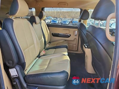 Zdjęcie 11 z 13 samochodu: 2016 KIA SEDONA EX VIN:KNDMC5C19G6128691 - miniatura