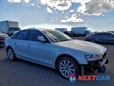 Czwarte zdjęcie samochodu z boku: 2013 AUDI A4 PREMIUM VIN:WAUAFAFL1DN034030 - miniatura