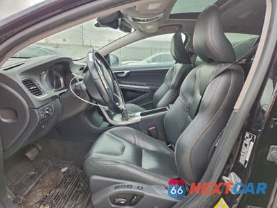 Zdjęcie 7 z 12 samochodu: 2015 VOLVO V60 CROSS COUNTRY PREMIER VIN:YV4612HK4F1001497 - miniatura