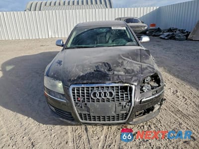 Piąte zdjęcie samochodu w środku: 2008 AUDI S8 QUATTRO VIN:WAUPN94E18N004807 - miniatura