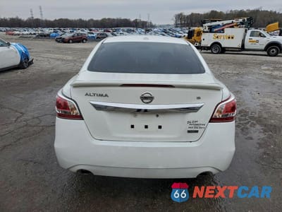 Zdjęcie 6 z 12 samochodu: 2015 NISSAN ALTIMA 2.5 S VIN:1N4AL3AP4FN910230 - miniatura