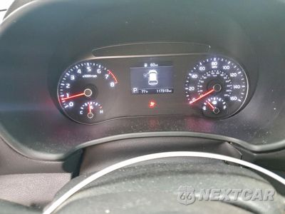 Zdjęcie 9 z 14 samochodu: 2021 KIA SOUL LX VIN:KNDJ23AUXM7780877 - miniatura