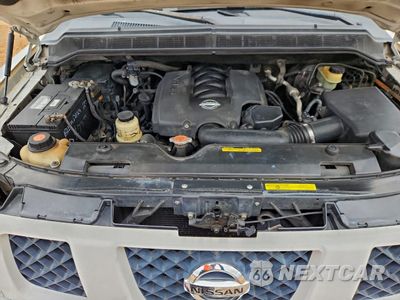 Zdjęcie 12 z 15 samochodu: 2004 NISSAN ARMADA SE VIN:5N1AA08A84N710895 - miniatura