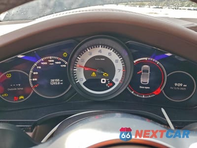Zdjęcie 9 z 15 samochodu: 2023 PORSCHE CAYENNE BASE VIN:WP1AA2AY7PDA03996 - miniatura