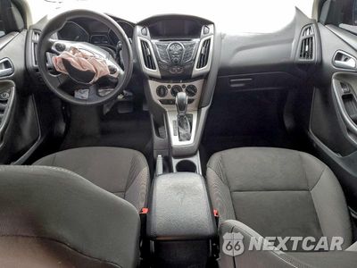 Zdjęcie 8 z 11 samochodu: 2014 FORD FOCUS SE VIN:1FADP3F2XEL379379 - miniatura