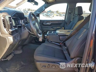 Zdjęcie 7 z 11 samochodu: 2022 CHEVROLET SILVERADO K1500 LT-L VIN:1GCPDKEK9NZ576259 - miniatura