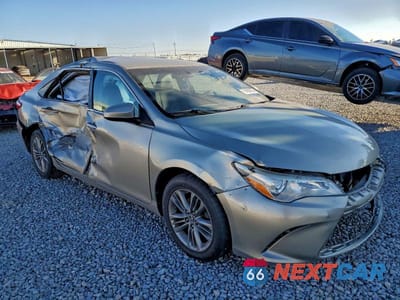 Czwarte zdjęcie samochodu z boku: 2016 TOYOTA CAMRY LE VIN:4T1BF1FK8GU536442 - miniatura
