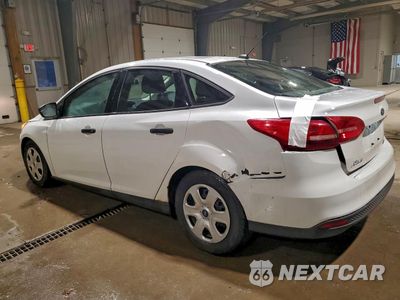 Drugie zdjęcie samochodu z przodu: 2016 FORD FOCUS S VIN:1FADP3E2XGL215618 - miniatura
