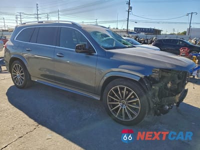 Czwarte zdjęcie samochodu z boku: 2025 MERCEDES-BENZ GLS 450 4MATIC VIN:4JGFF5KE4SB378663 - miniatura