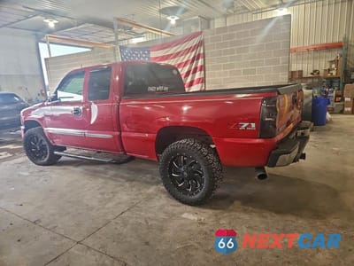 Drugie zdjęcie samochodu z przodu: 2004 GMC NEW SIERRA K1500 VIN:2GTEK19T441380134 - miniatura