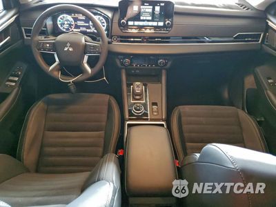 Zdjęcie 8 z 14 samochodu: 2024 MITSUBISHI OUTLANDER SE VIN:JA4J3VA85RZ056418 - miniatura