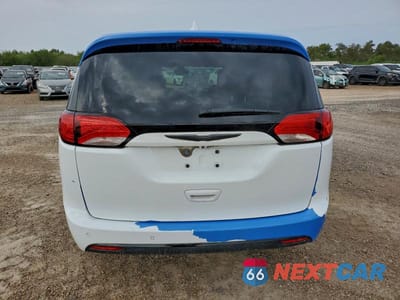 Zdjęcie 6 z 13 samochodu: 2020 CHRYSLER PACIFICA TOURING VIN:2C4RC1FG9LR204038 - miniatura