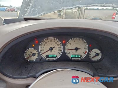 Zdjęcie 9 z 13 samochodu: 2003 CHRYSLER TOWN & COUNTRY LIMITED VIN:2C8GP64L83R360367 - miniatura