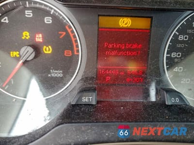 Zdjęcie 9 z 12 samochodu: 2010 AUDI A4 PREMIUM PLUS VIN:WAUEFAFL1AN053352 - miniatura