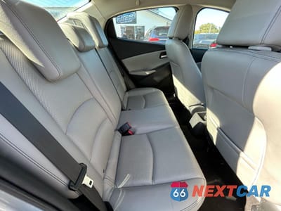 Zdjęcie 6 z 15 samochodu: 2019 TOYOTA YARIS L VIN:3MYDLBYV8KY509896 - miniatura