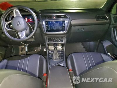 Zdjęcie 8 z 13 samochodu: 2023 VOLKSWAGEN TIGUAN SE R-LINE BLACK VIN:3VVCB7AX3PM070225 - miniatura