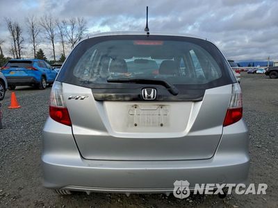 Zdjęcie 6 z 13 samochodu: 2013 HONDA FIT VIN:JHMGE8H37DC061751 - miniatura
