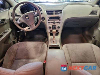 Zdjęcie 8 z 13 samochodu: 2011 CHEVROLET MALIBU LS VIN:1G1ZA5EU4BF350656 - miniatura