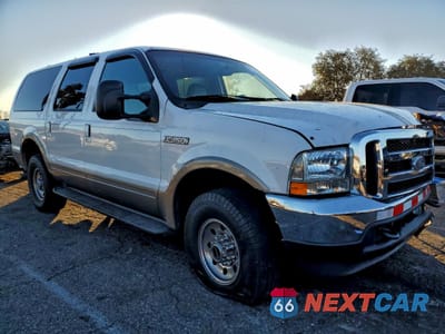 Czwarte zdjęcie samochodu z boku: 2002 FORD EXCURSION XLT VIN:1FMNU41S72EA85891 - miniatura