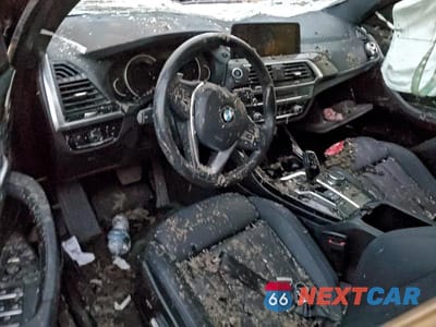 Zdjęcie 8 z 11 samochodu: 2018 BMW X3 XDRIVE30I VIN:5UXTR9C5XJLD69965 - miniatura