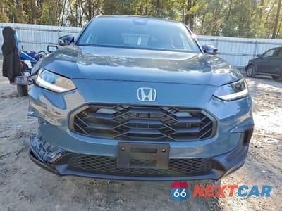 Piąte zdjęcie samochodu w środku: 2025 HONDA HR-V SPORT VIN:3CZRZ1H56SM756882 - miniatura