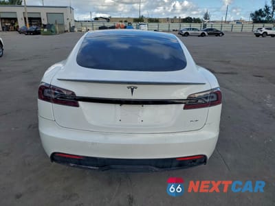 Zdjęcie 6 z 12 samochodu: 2022 TESLA MODEL S VIN:5YJSA1E61NF460155 - miniatura