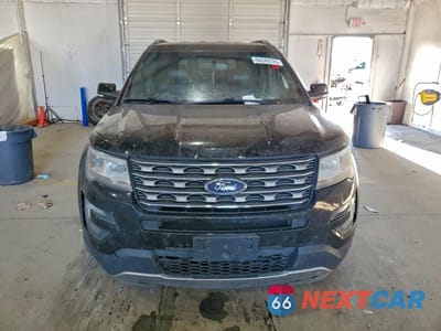 Piąte zdjęcie samochodu w środku: 2016 FORD EXPLORER XLT VIN:1FM5K8D81GGA83966 - miniatura