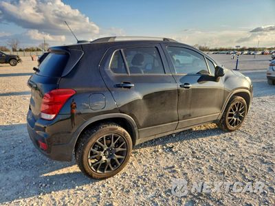 Trzecie zdjęcie samochodu z tyłu: 2022 CHEVROLET TRAX 1LT VIN:KL7CJPSM4NB540737 - miniatura