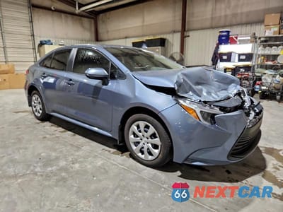 Czwarte zdjęcie samochodu z boku: 2025 TOYOTA COROLLA LE VIN:JTDBCMFEXS3103020 - miniatura