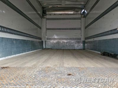 Zdjęcie 10 z 13 samochodu: 2022 ISUZU NRR VIN:JALE5W160N7305069 - miniatura