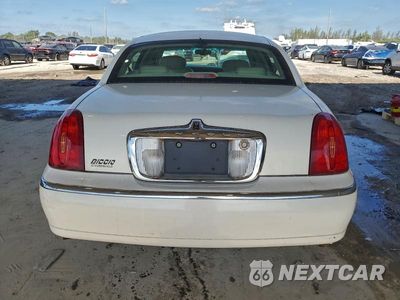 Zdjęcie 6 z 11 samochodu: 2002 LINCOLN TOWN CAR CARTIER L VIN:1LNHM85W92Y636340 - miniatura