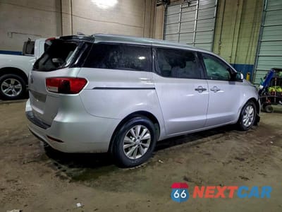 Trzecie zdjęcie samochodu z tyłu: 2015 KIA SEDONA LX VIN:KNDMB5C13F6059594 - miniatura