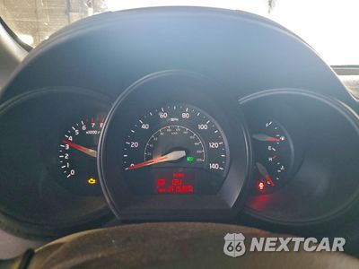 Zdjęcie 9 z 14 samochodu: 2014 KIA RIO LX VIN:KNADM4A37E6395432 - miniatura