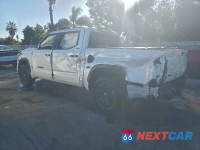 Drugie zdjęcie samochodu z przodu: 2024 TOYOTA TUNDRA CREWMAX LIMITED VIN:5TFWC5DB6RX079625 - miniatura