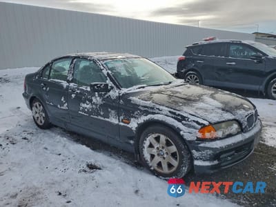 Czwarte zdjęcie samochodu z boku: 2000 BMW 323 I VIN:WBAAM3343YFP78081 - miniatura