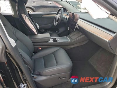 Zdjęcie 7 z 12 samochodu: 2024 TESLA MODEL Y VIN:7SAYGDEE5RA313862 - miniatura