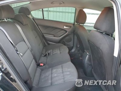 Zdjęcie 10 z 12 samochodu: 2017 KIA FORTE LX VIN:3KPFK4A73HE045184 - miniatura