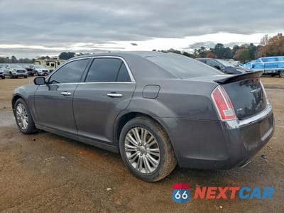 Drugie zdjęcie samochodu z przodu: 2013 CHRYSLER 300C VIN:2C3CCAKT6DH652886 - miniatura