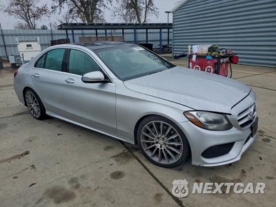 Czwarte zdjęcie samochodu z boku: 2016 MERCEDES-BENZ C 300 VIN:55SWF4JBXGU141944 - miniatura
