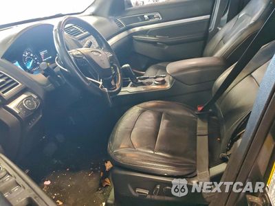 Zdjęcie 7 z 14 samochodu: 2017 FORD EXPLORER XLT VIN:1FM5K8D83HGE34958 - miniatura