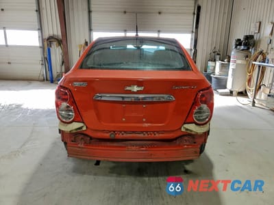 Zdjęcie 6 z 12 samochodu: 2012 CHEVROLET SONIC LT VIN:1G1JC5SH2C4163864 - miniatura
