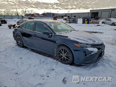 Czwarte zdjęcie samochodu z boku: 2021 TOYOTA CAMRY SE VIN:4T1G11AK4MU491541 - miniatura