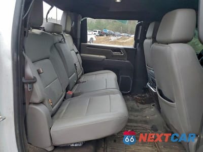 Zdjęcie 10 z 12 samochodu: 2025 GMC SIERRA K2500 SLT VIN:1GT4UNE71SF149445 - miniatura