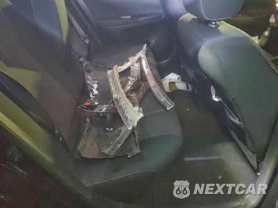 Zdjęcie 11 z 14 samochodu: 2014 NISSAN SENTRA S VIN:3N1AB7AP6EL622294 - miniatura