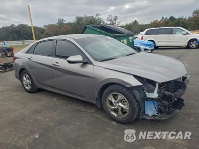 Czwarte zdjęcie samochodu z boku: 2023 HYUNDAI ELANTRA SE VIN:KMHLL4AG4PU547939 - miniatura