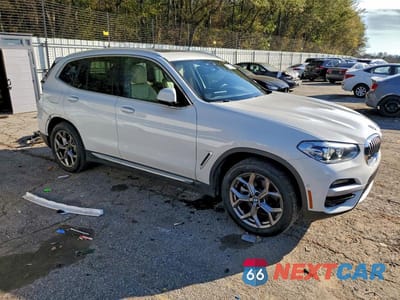 Czwarte zdjęcie samochodu z boku: 2020 BMW X3 SDRIVE30I VIN:5UXTY3C08L9B46439 - miniatura